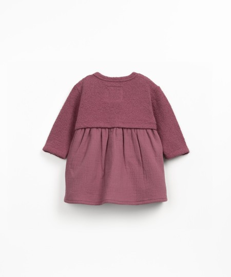 Dress in jersey and woven fabric mix