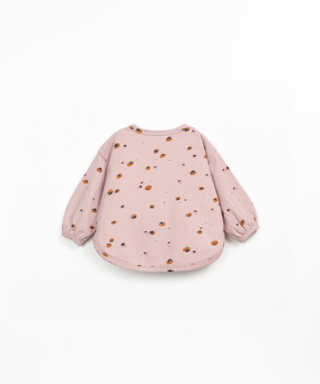 T-shirt with chest pocket