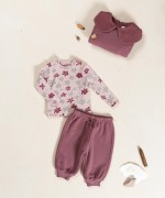 Knitted sweater with floral print