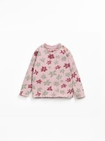 Knitted sweater with recycled fibers Knitted sweater with recycled fibers