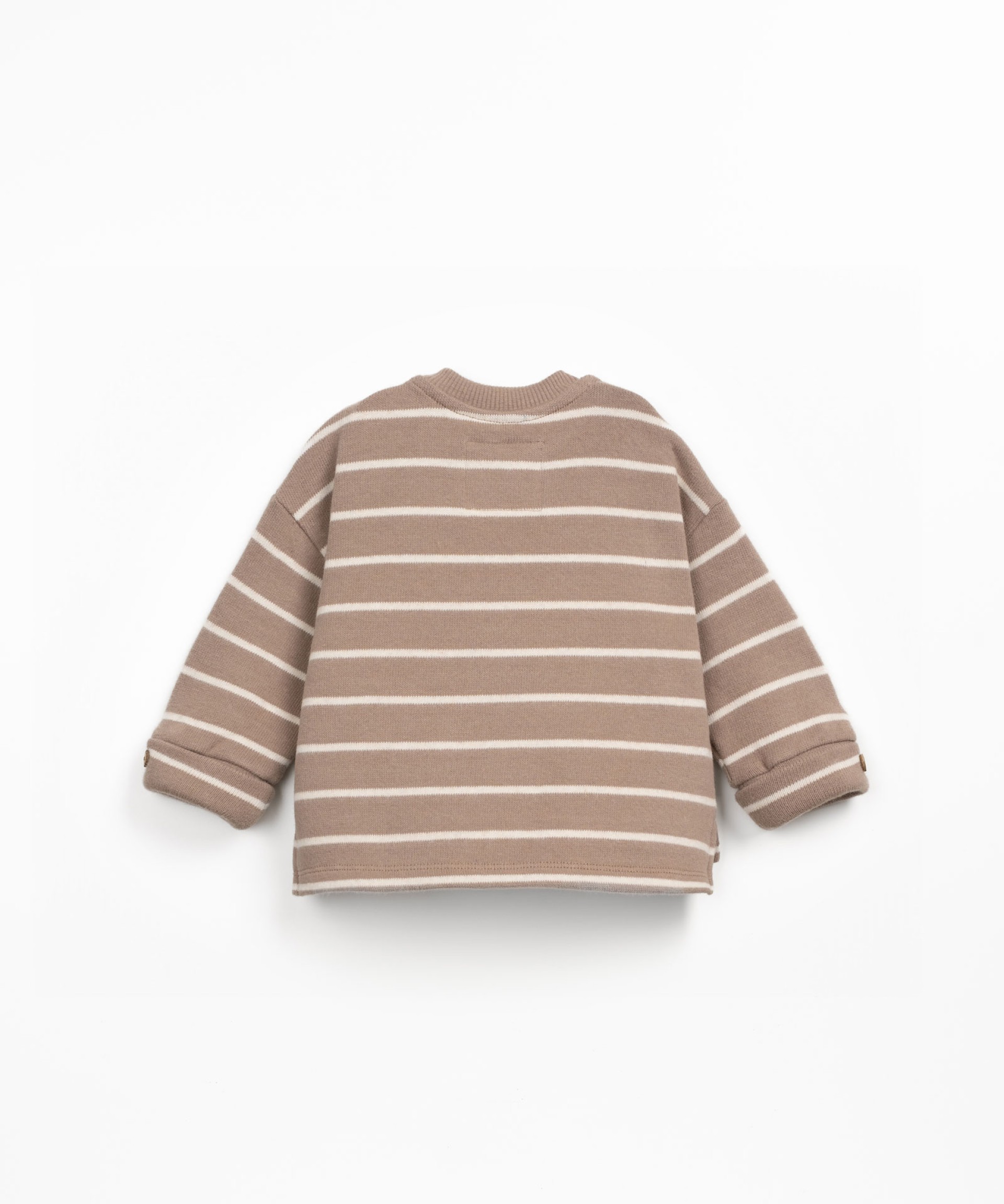 Knit sweater made from a blend of regenerative cotton and organic cotton