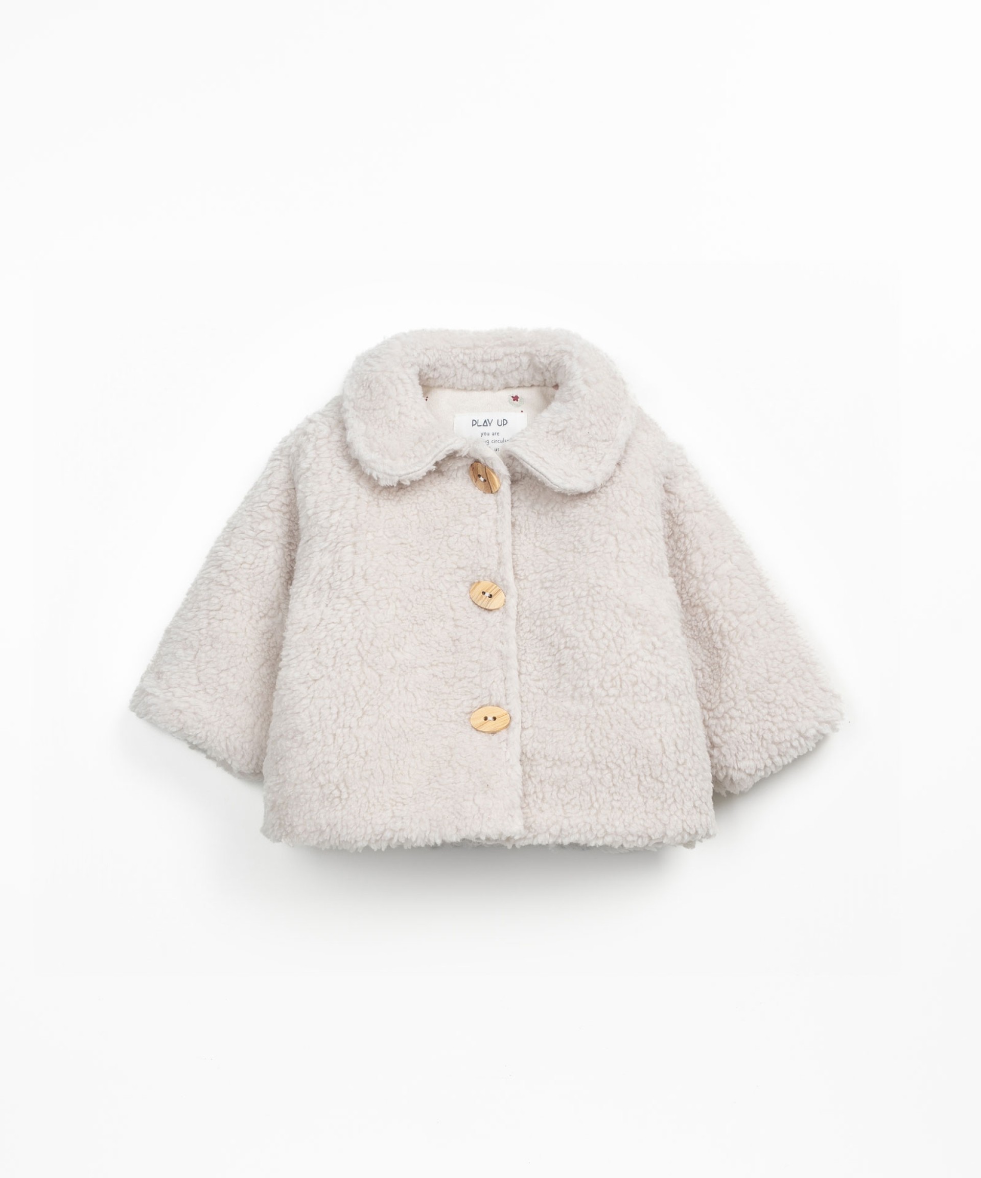Fur coat with printed lining