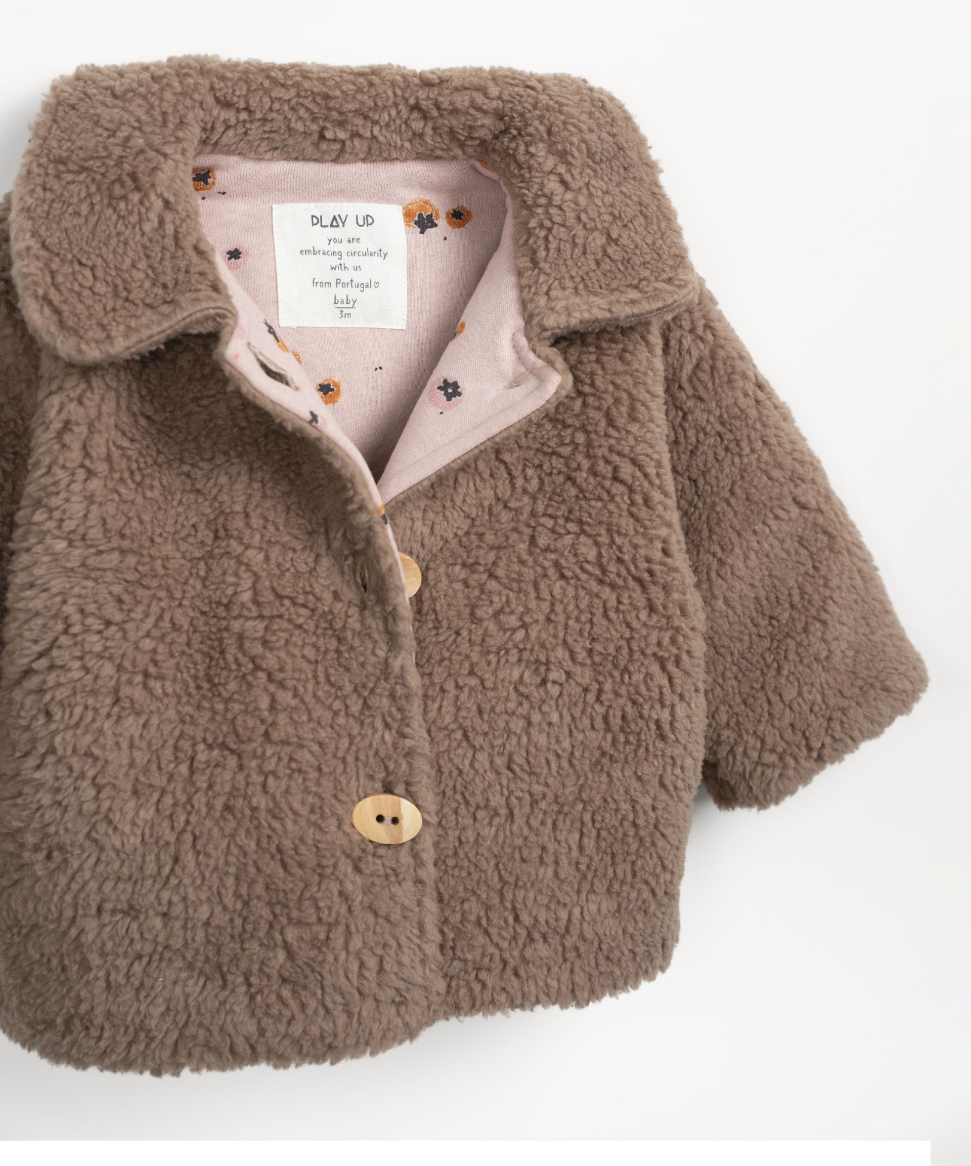 Fur jacket with printed lining