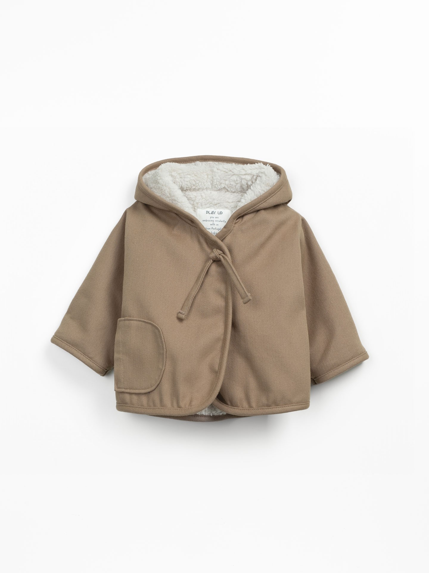 Chaqueta impermeable con forro de pelo