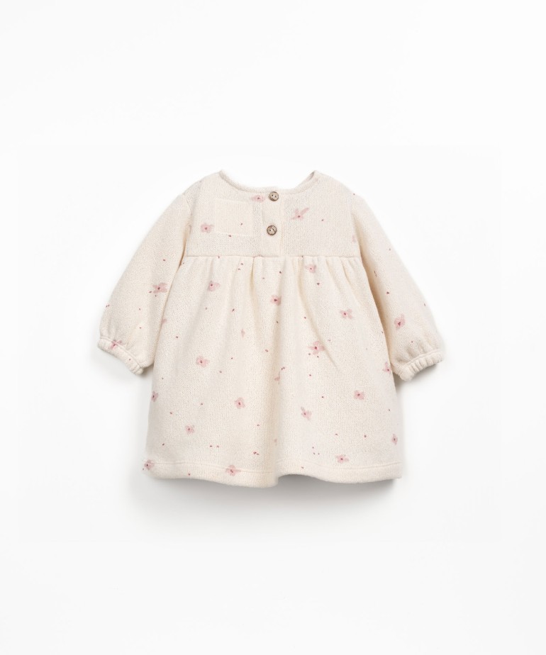 Vestido de punto con mezcla de fibras naturales y recicladas