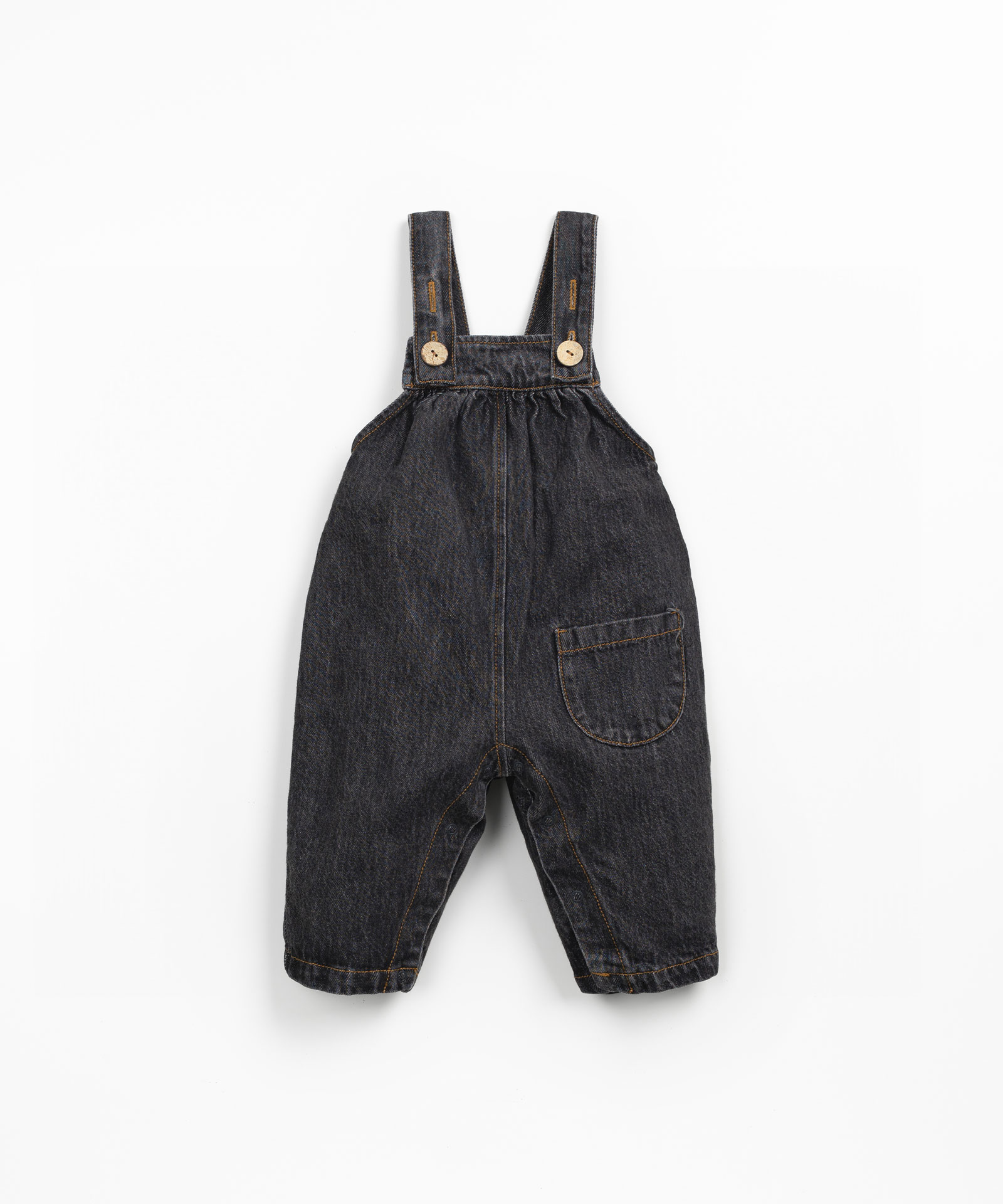 Tuta in denim con bottoni in cocco