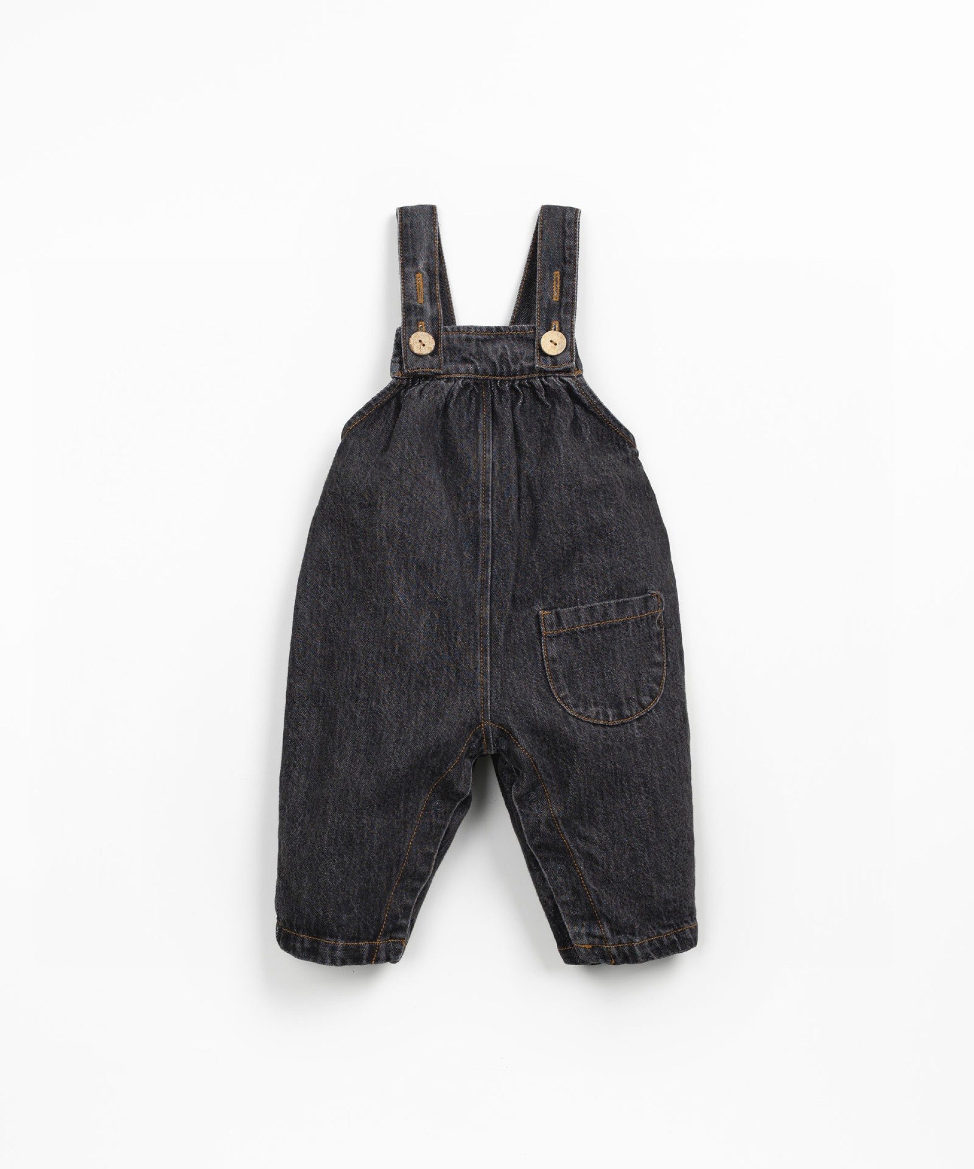 Denim jumpsuit with pocket
