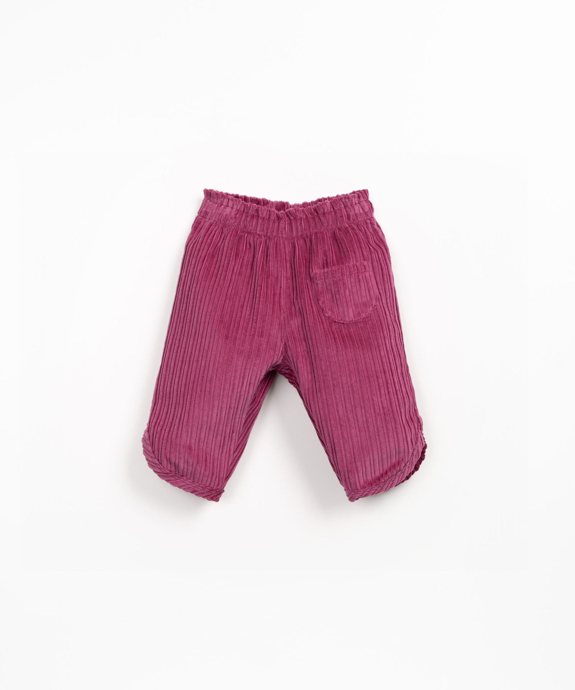 Corduroy trousers with a blend of natural and recycled fibres