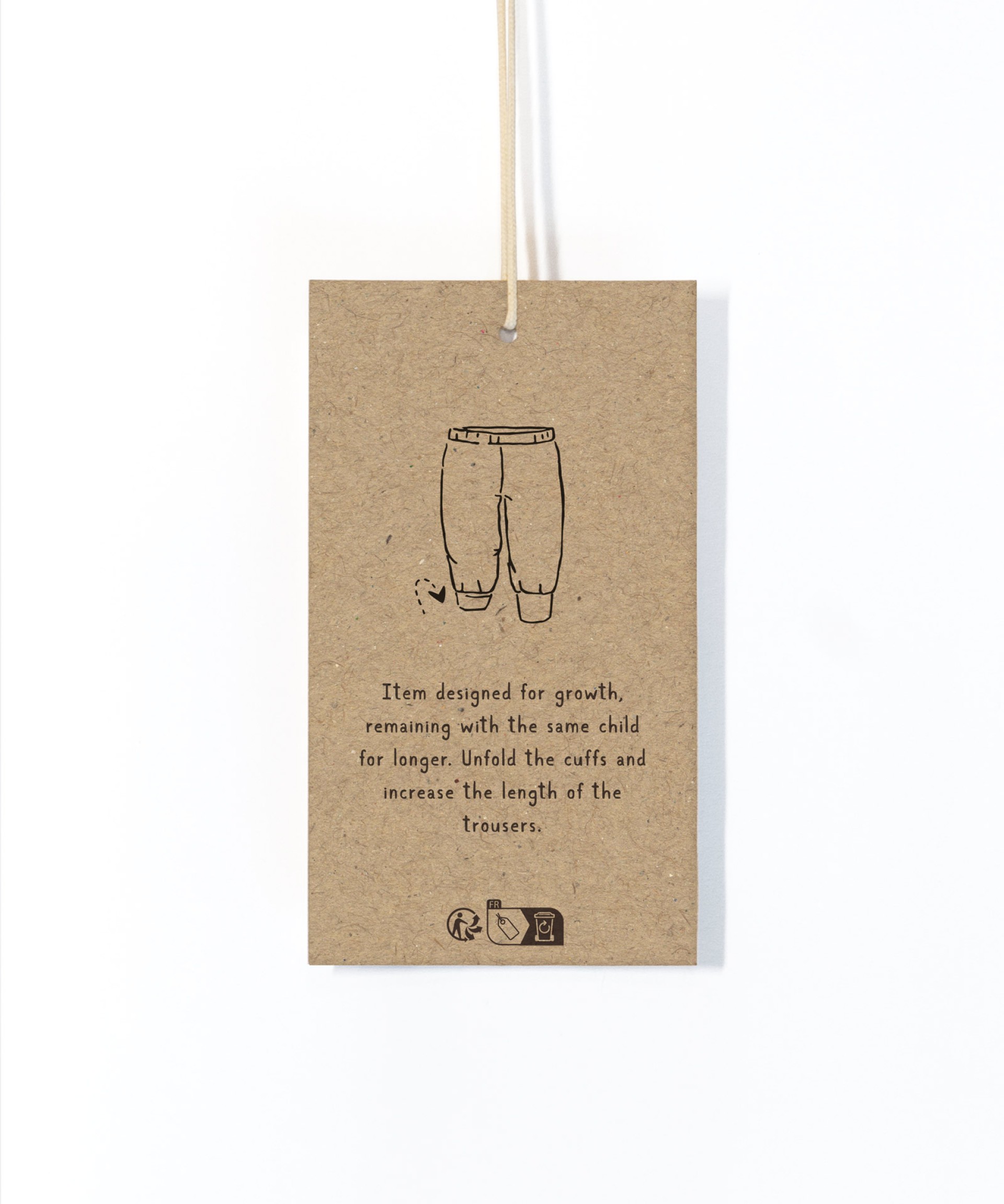Leggings with a blend of natural fibers and recycled fibers