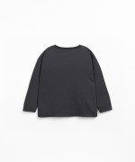 T-shirt with chest pocket
