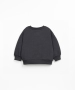 Sweatshirt with recycled fibers