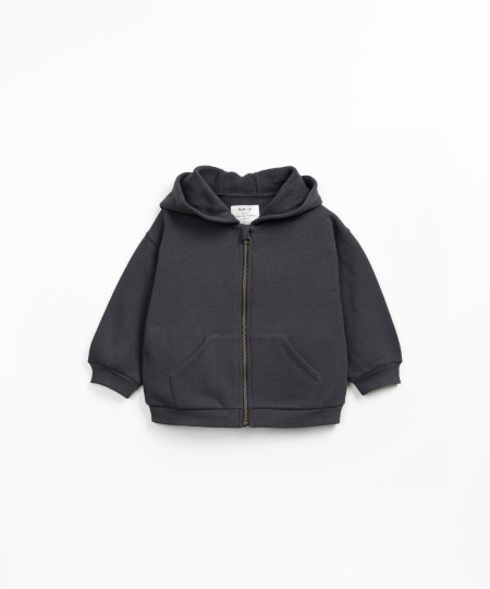 Fleece jacket with hood and zipper