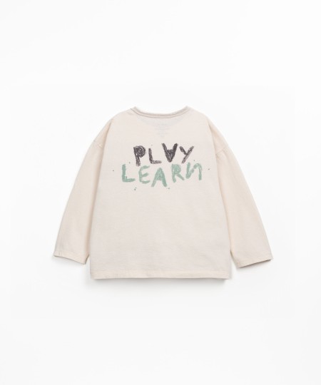 T-shirt in organic cotton and recycled cotton with chest print