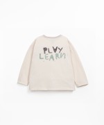 T-shirt with chest print