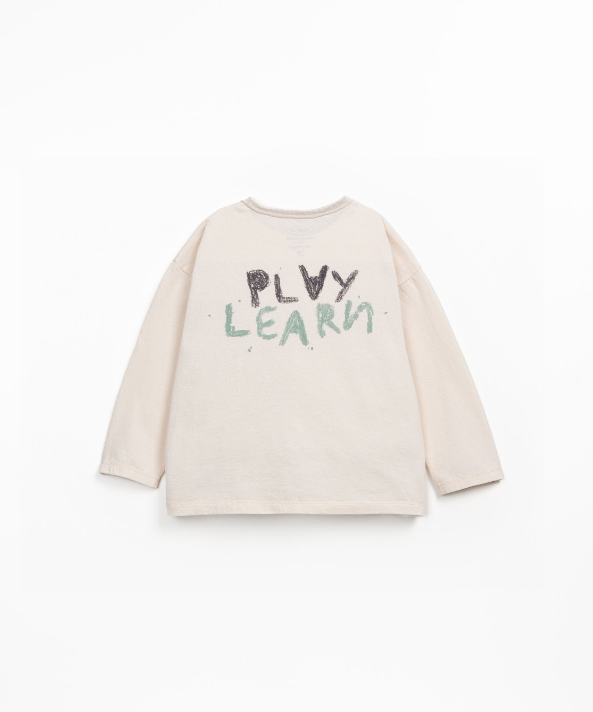 T-shirt with chest print