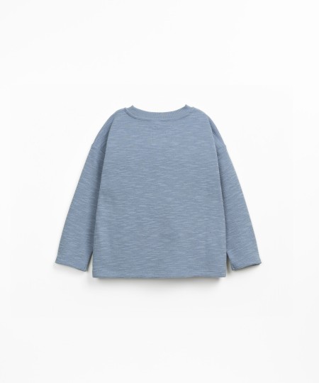 T-shirt con tasche sul petto