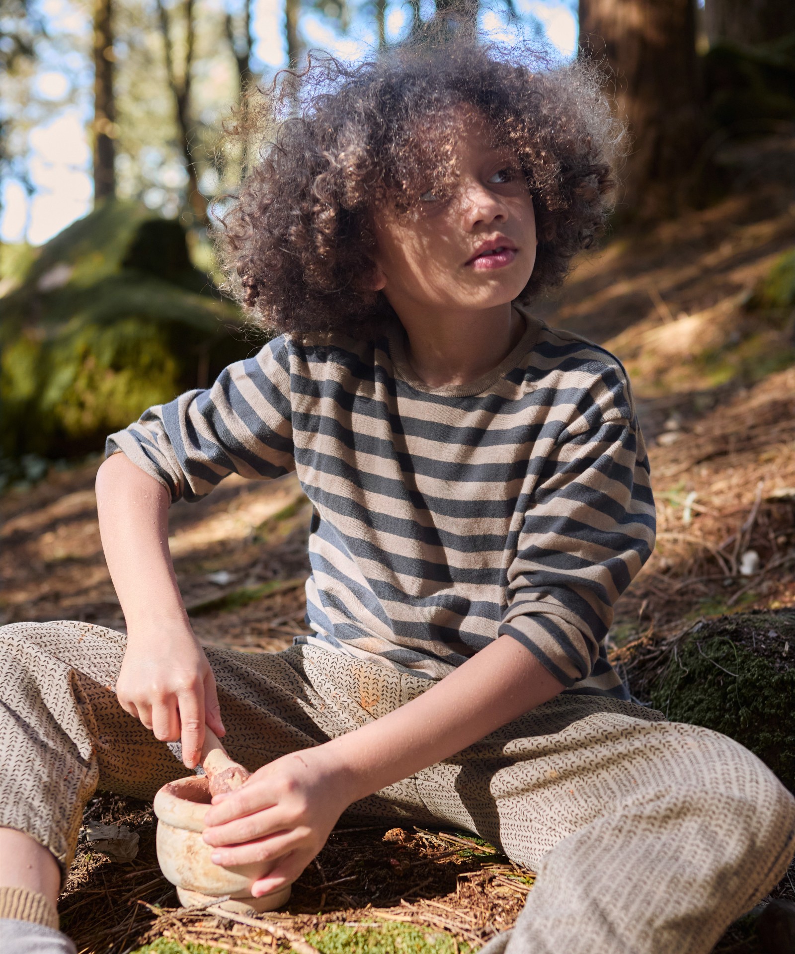 Long-sleeved striped T-shirt
