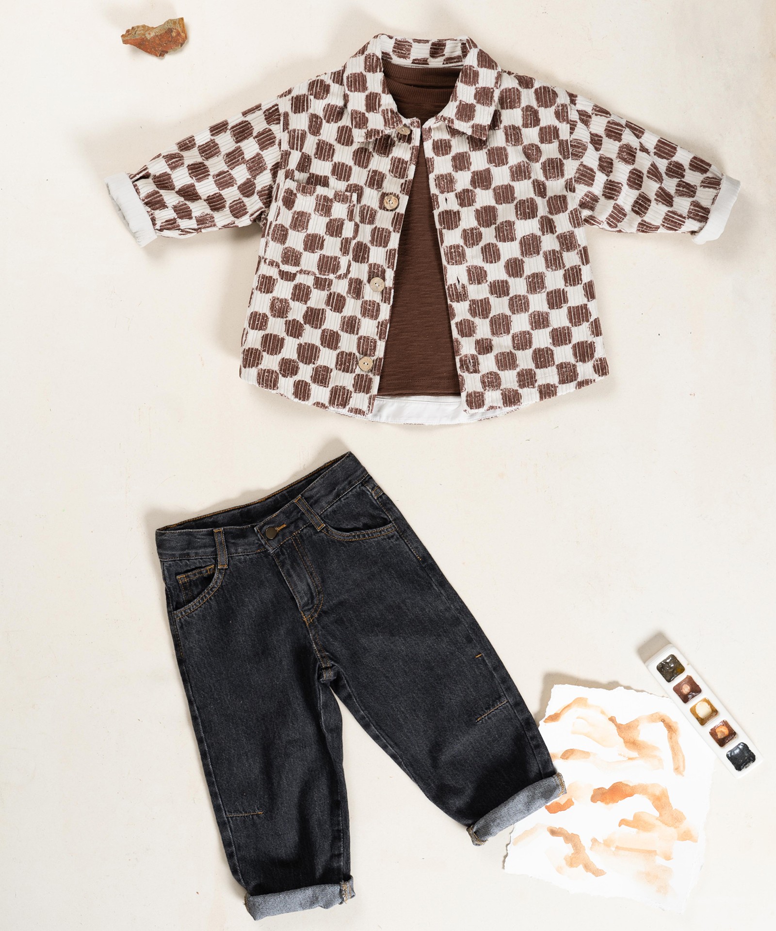 Corduroy shirt with coconut button opening