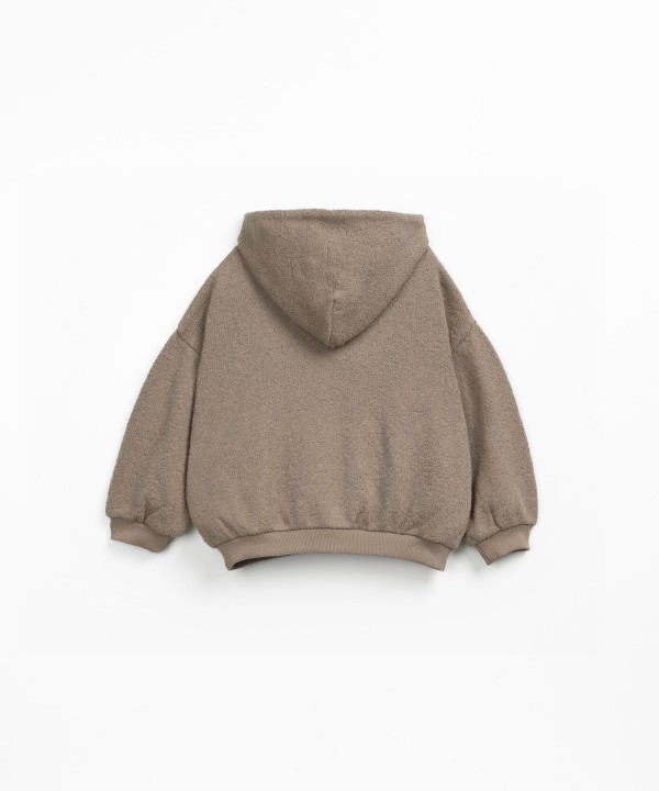 Maglia con filato Re(play)