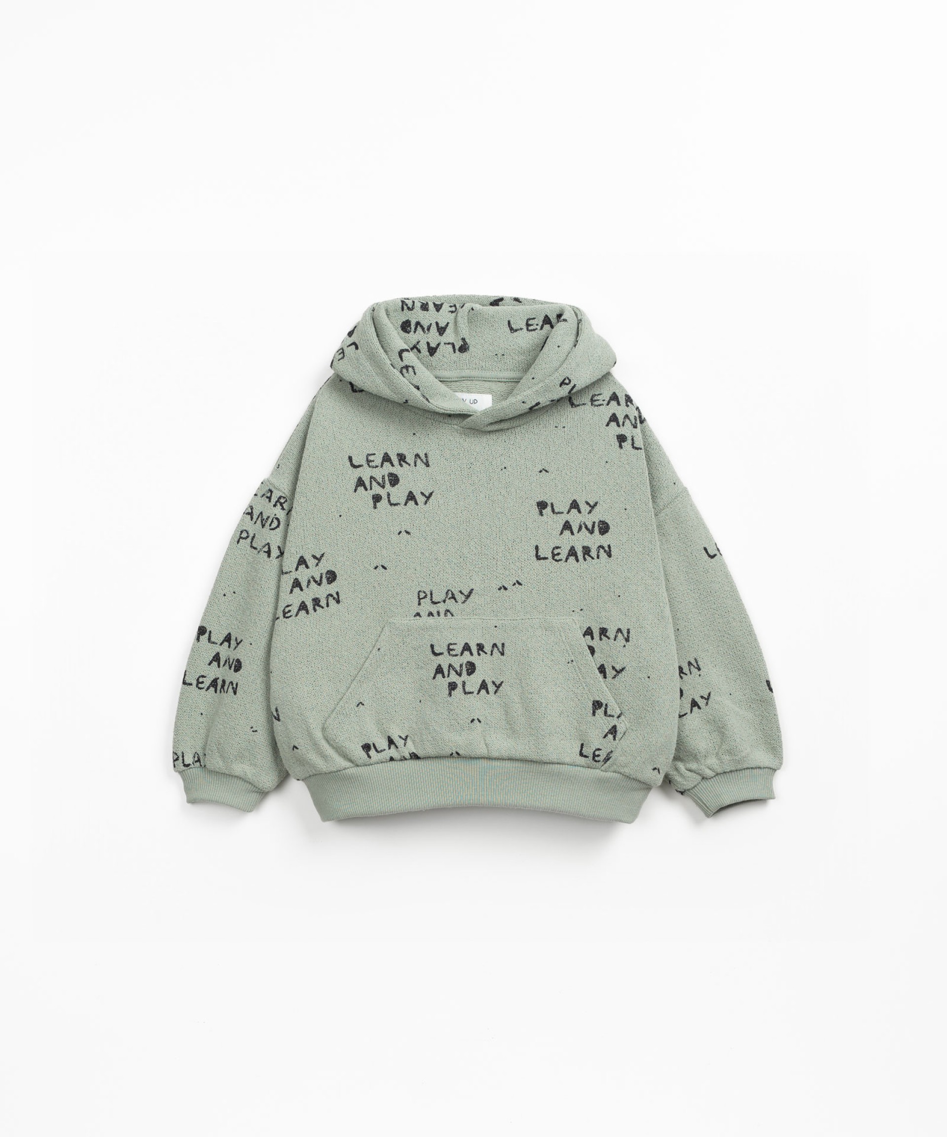 Sweatshirt with kangaroo pocket