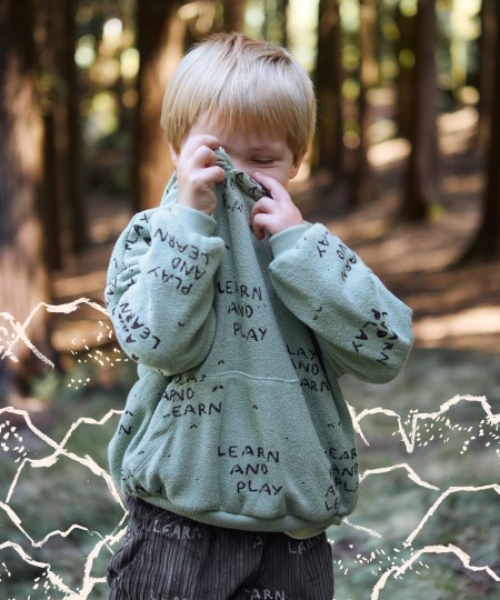 Felpa con cappuccio e interno garzato
