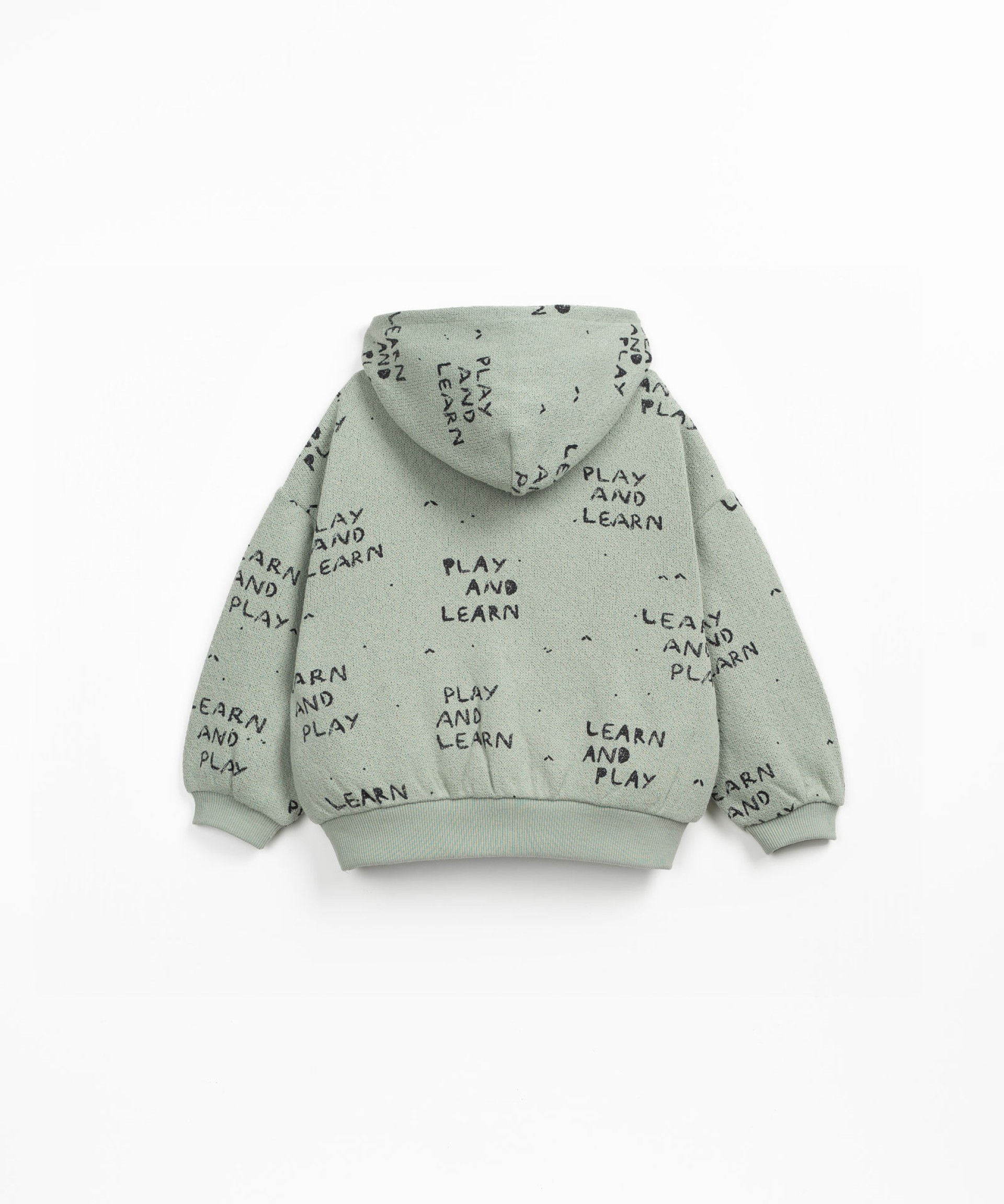 Sweatshirt with kangaroo pocket