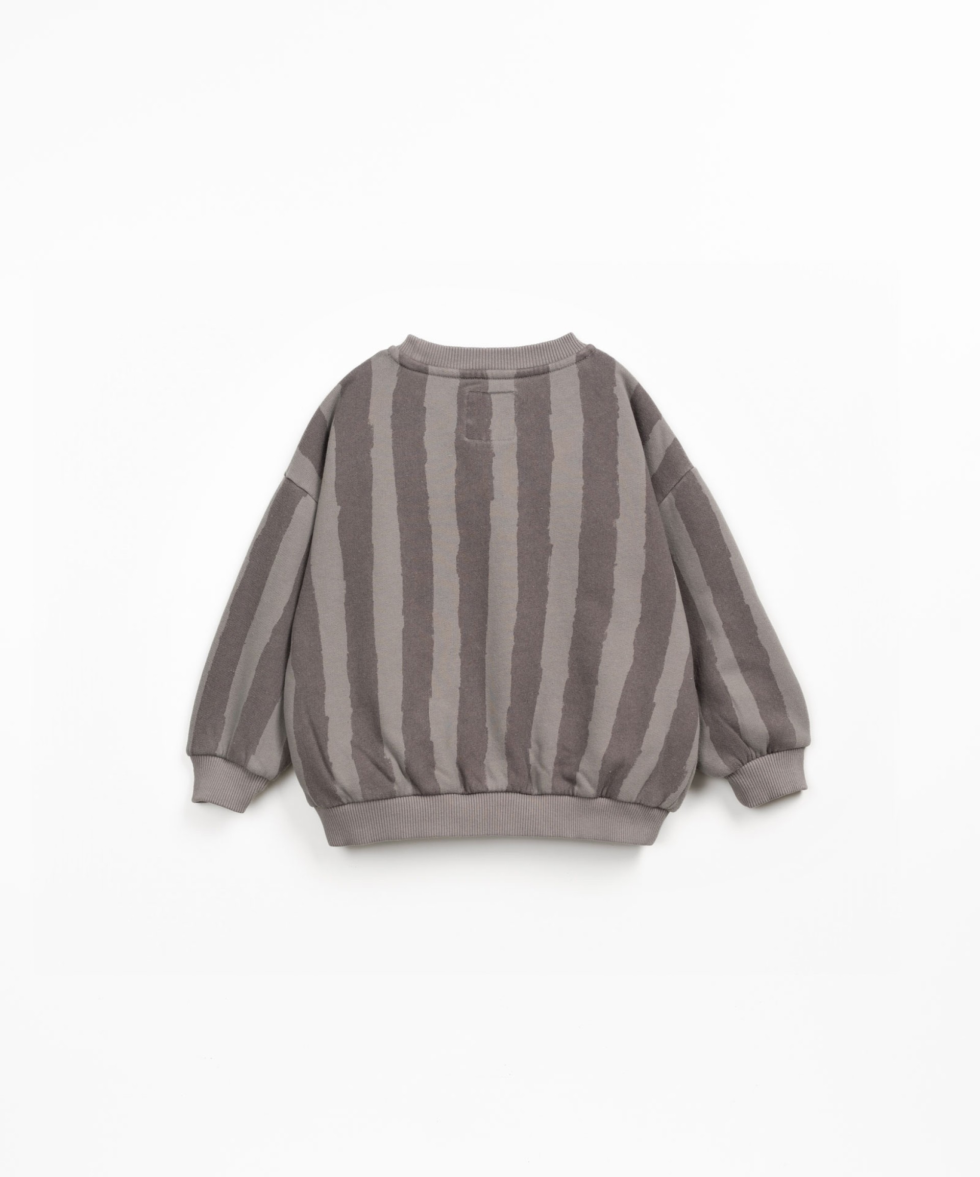 Knitted sweater with stripe print