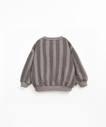 Knitted sweater with stripe print
