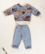 Knitted sweater with mountain print