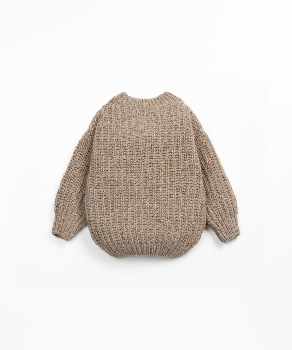 Knitted sweater in recycled wool, wool and viscose blend