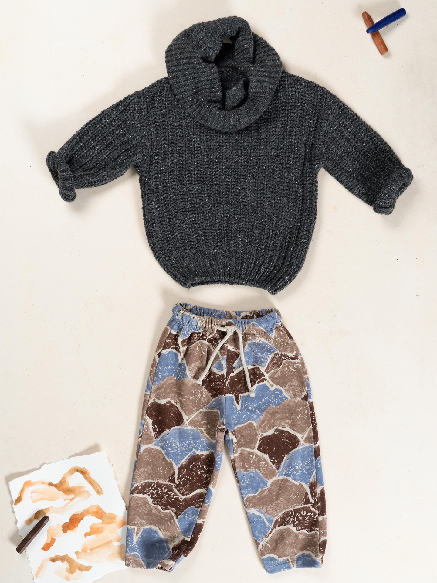 Pull en maille tricotée avec mélange de laine recyclée, laine et viscose