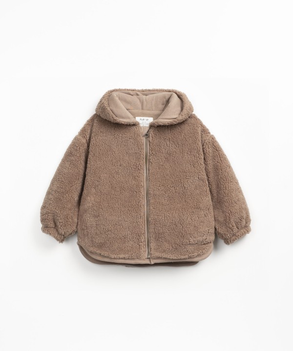 Coat with jersey lining in mixture of organic cotton and recycled cotton