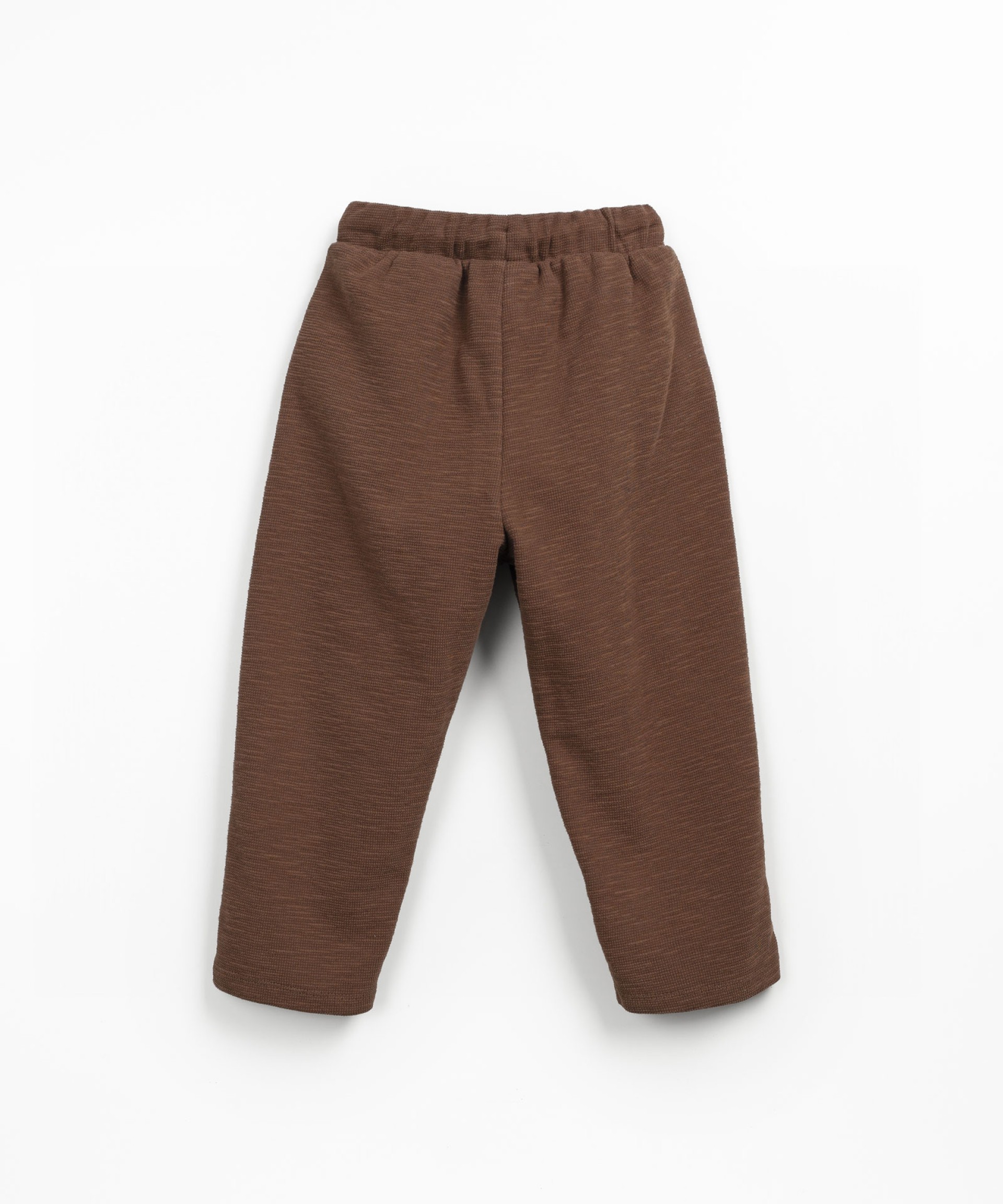 Pantalones de punto con fibras naturales