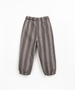 Pantaln con estampado de rayas