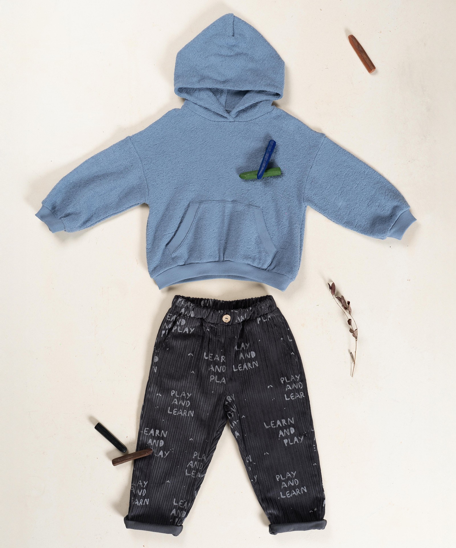 Corduroy trousers with fibre blend