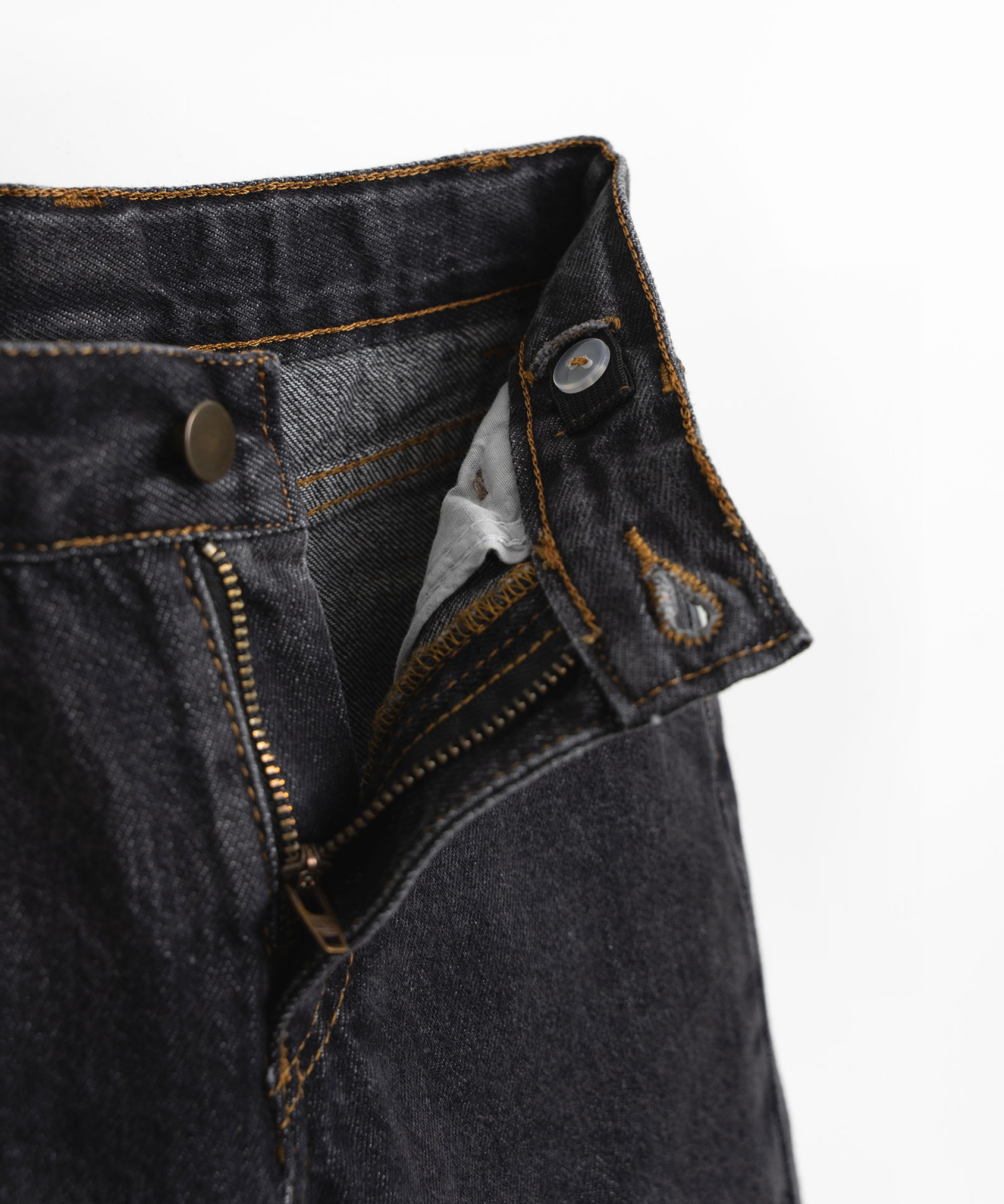 Jeans with cotton