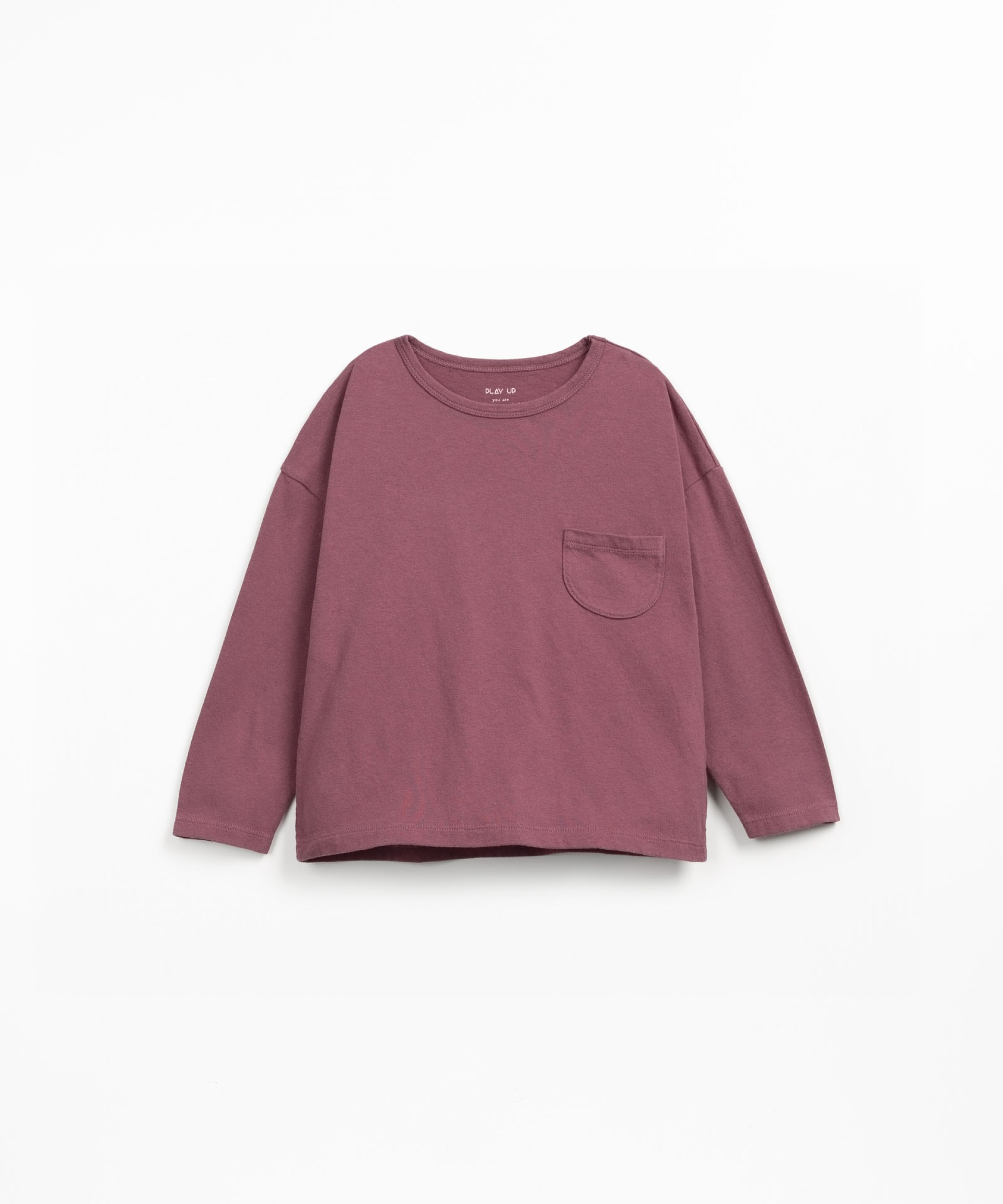 Knit sweater in organic and recycled cotton with applied front pocket