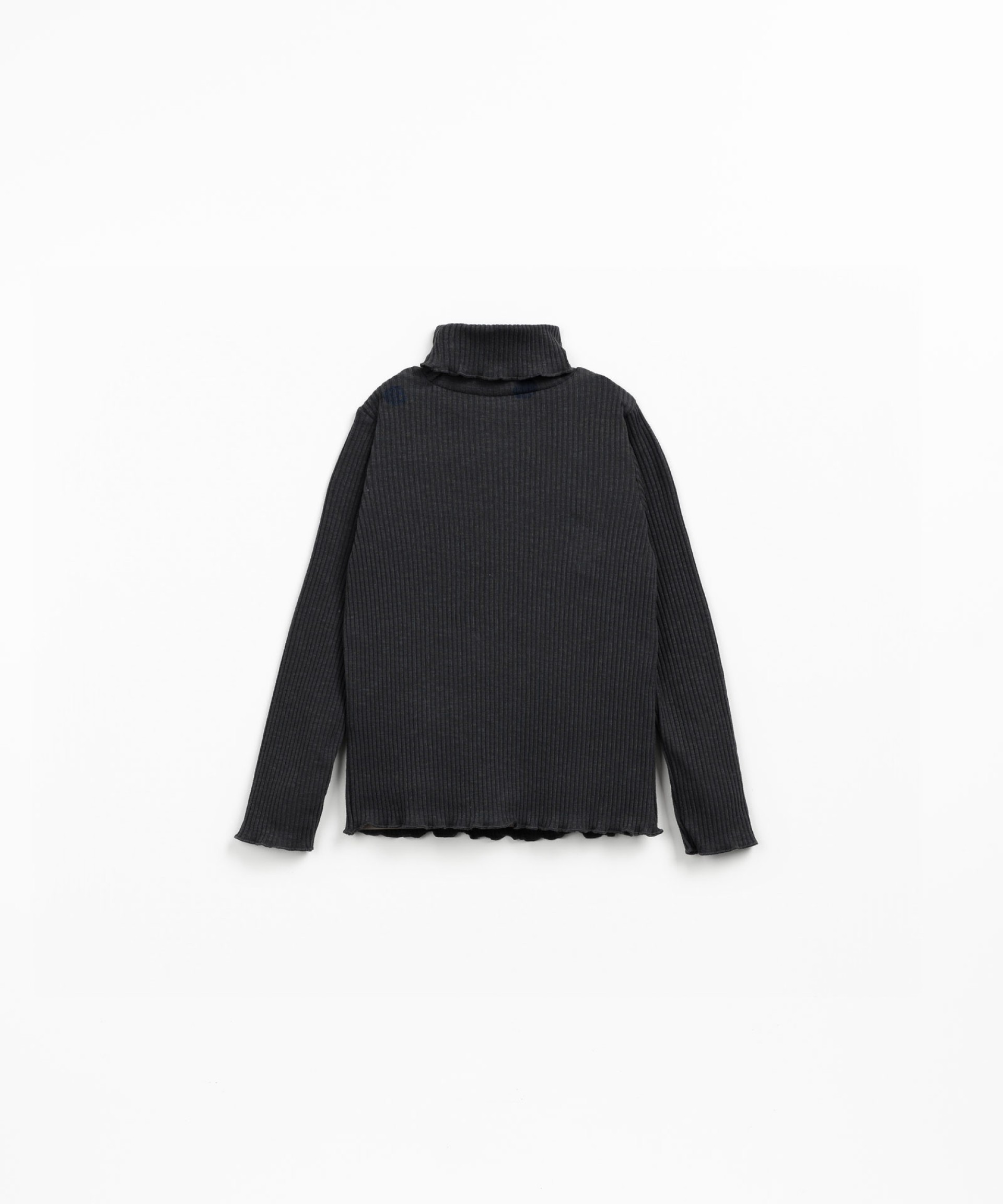 Camiseta de punto con cuello alto