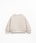 Knitted sweater with collar