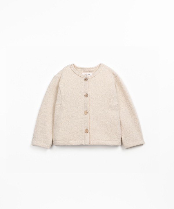 Knitted jacket with organic and regenerative cotton