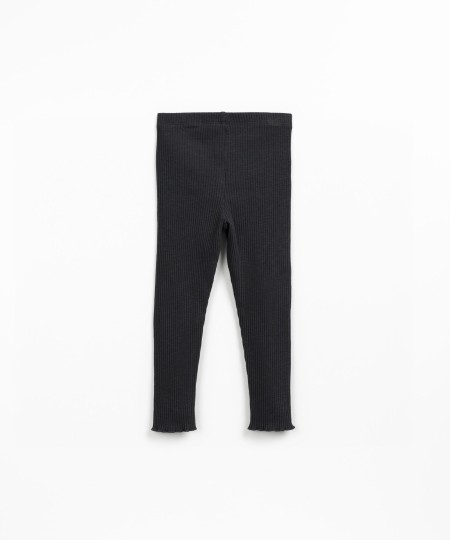 Leggings caneladas em algodão orgânico