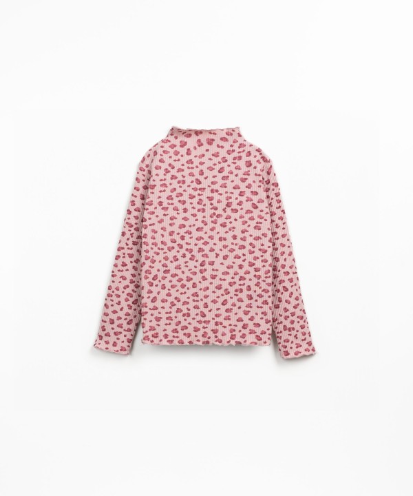 Knitted sweater with organic cotton and print