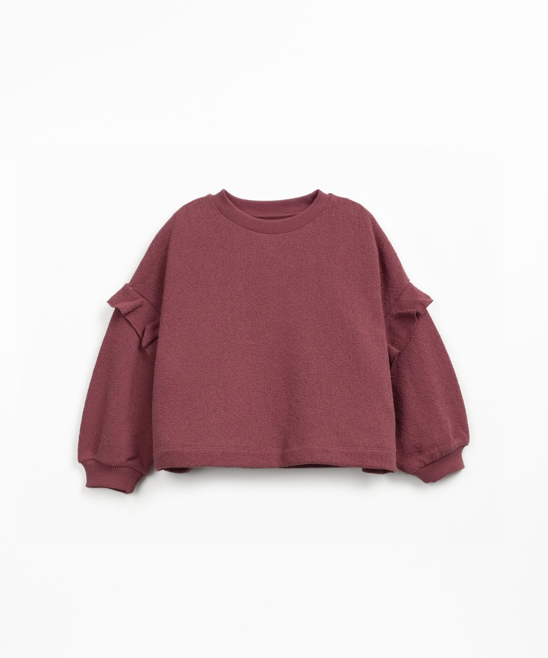Knitted sweater with dropped shoulders