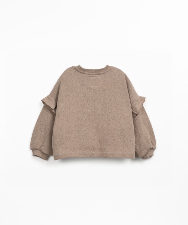 Knitted sweater in fibre blend