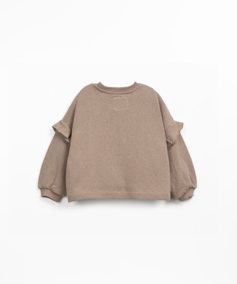 Knitted sweater in fibre blend