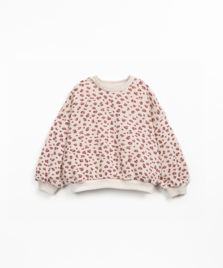 Knit sweater with print