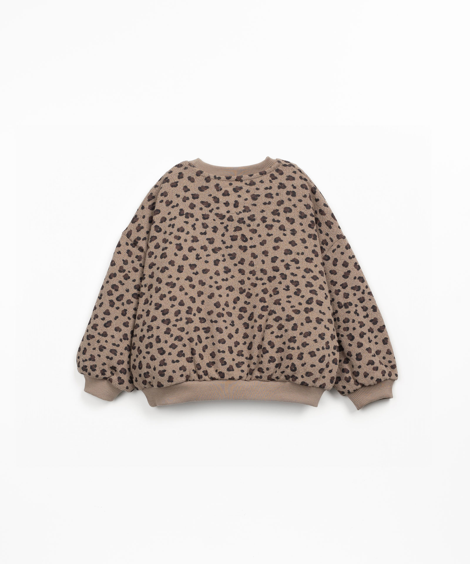 Knit sweater with print