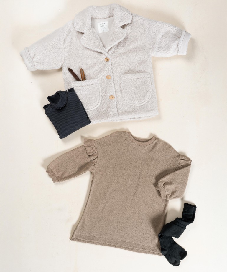 Fur coat with jersey lining