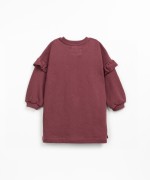 Dress with ruffle on the sleeve