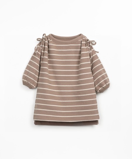 Dress with inner carding